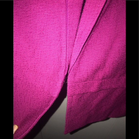 #023. Sandro Fuchsia Pink blazer - Picture 4 of 9